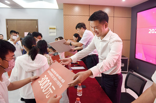 �Գֹ���ح���u���������Y��40���l(w��i)�x�W(xu��)���A��W(xu��)����