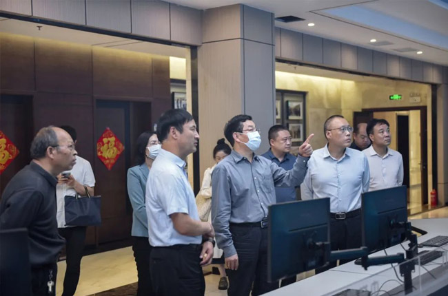 ����ʡ���f�����f�󡱻�ӵ��߷���(w��)�����M�W�R���u�����{(di��o)��