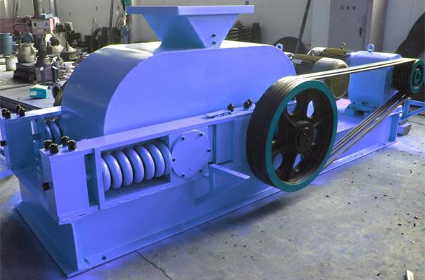 ��݁����C