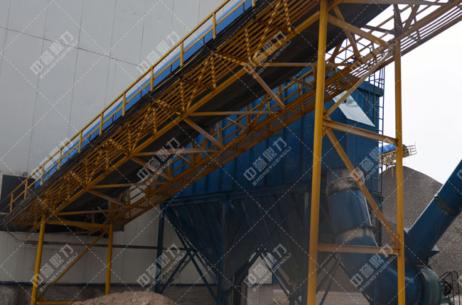 �������(y��ng)�Ж|��ʯ�ϏS�r(sh��)�a(ch��n)700���h(hu��n)�����m