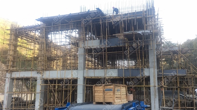 ��ɽ���ˮ������F��