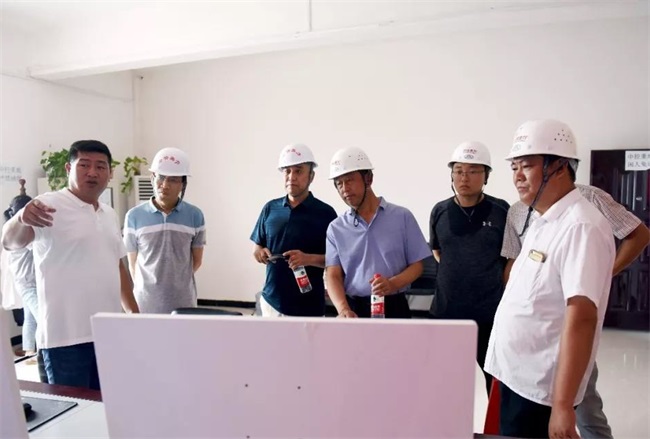 �F꠿������a���ϵ��п���