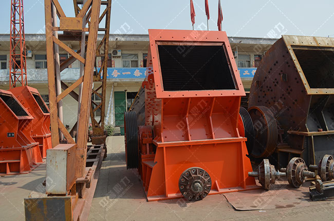 石頭子粉碎機(jī)