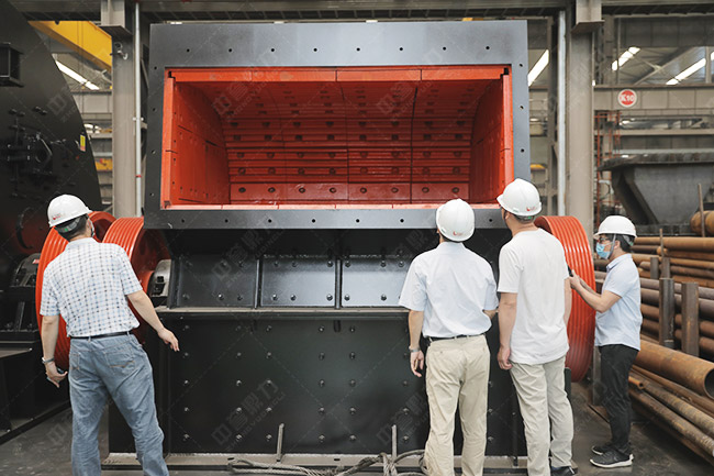 實(shí)地參觀中譽(yù)鼎力智能化一體生產(chǎn)車間