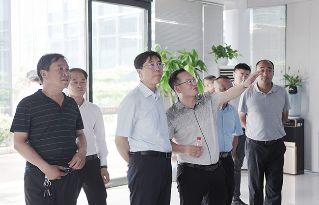 �˽��{��h���ǻۏS�^�п�ϵ�y