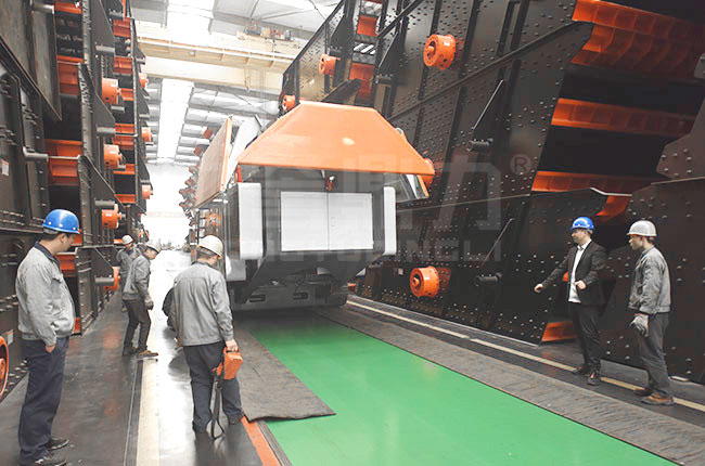 時(shí)產(chǎn)200-300噸的移動(dòng)碎石設(shè)備有哪些,價(jià)格是多少 時(shí)產(chǎn)200-300噸的移動(dòng)碎石設(shè)備有哪些,價(jià)格是多少